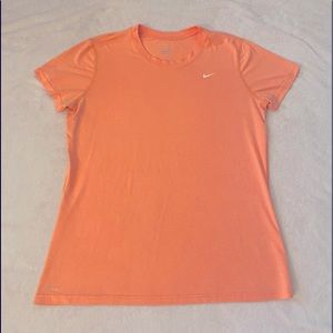 Women’s Nike DRI-Fit tshirt
